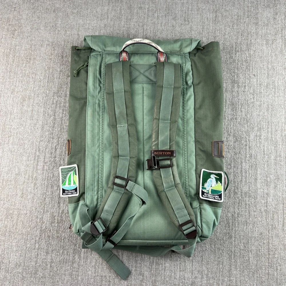 Burton Tinder Backpack Sage Green National‎ Park Patches Rucksack 25L Ripstop